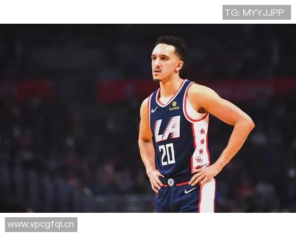 三球未来去向分析快船或拼首轮选秀开拓者互换潜力火箭用老范平衡阵容 三球未来去向分析快船或拼首轮选秀开拓者互换潜力火箭用老范平衡阵容