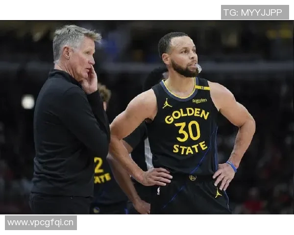 科尔谈球队轮换模式尚未确定期待库里尽快回归助力