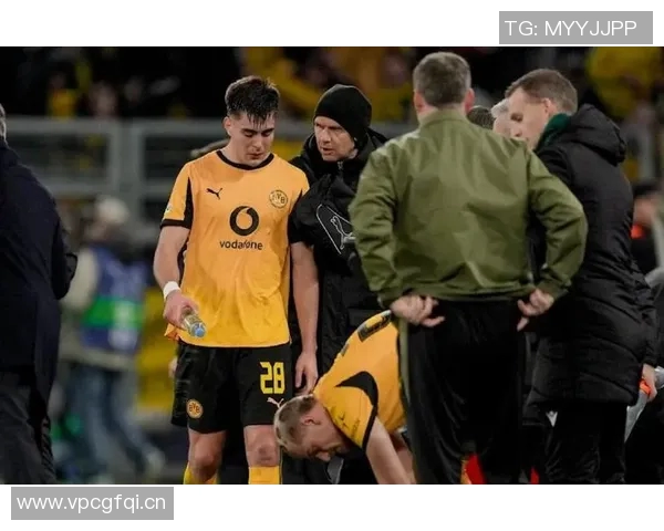 多特蒙德后防危机加剧安东安塞尔米诺或将长期缺阵