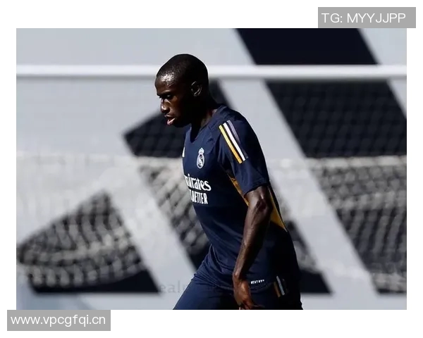 西媒报道门迪伤缺165天皇马考虑为其寻找新去处 西媒报道门迪伤缺165天皇马考虑为其寻找新去处