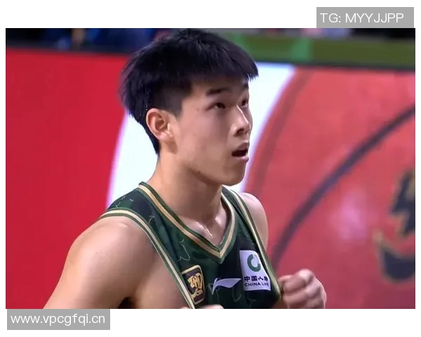 媒体人分析林葳适应NCAA比赛强度与增肌带来的挑战与影响