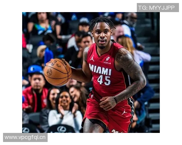 基德赞扬弗拉格年仅18岁却展现出全面攻防能力的成熟表现