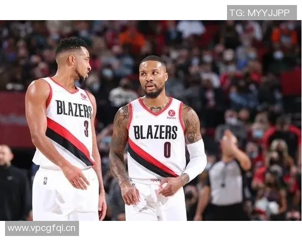 比卢普斯回忆利拉德71分神迹时刻当时我正全神贯注看球