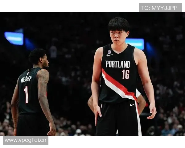 三大中锋占据全部出场机会杨瀚森再度未能上场三名双向球员却获得机会