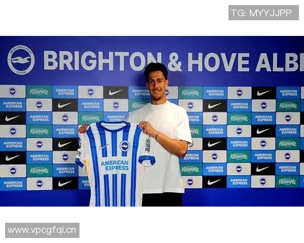 罗马计划冬季退租弗格森以引进新前锋布莱顿愿意提前收回球员