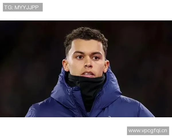 水晶宫即将以3500万签下布伦南约翰逊注册时间紧迫引发关注