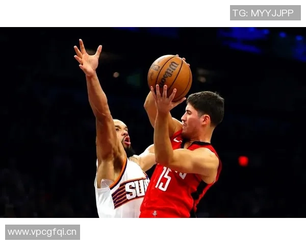 阿夫迪亚利用身材优势对位魔术火箭展现实力与挑战