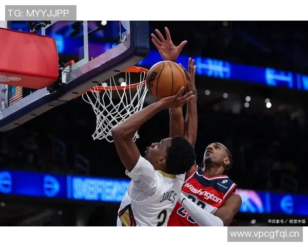 普尔表现稳定半场18分钟贡献14分助力球队进攻