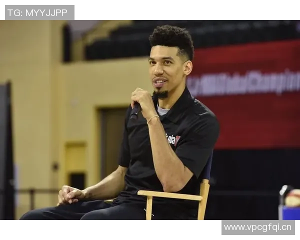 三冠王丹尼格林宣布退役回顾三队三冠的辉煌历程 三冠王丹尼格林宣布退役回顾三队三冠的辉煌历程