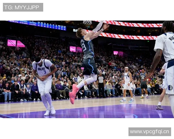 独行侠训练照曝光浓眉现身心情愉悦缺阵两场引关注